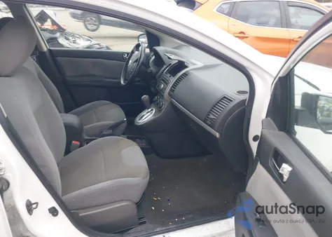 2011 Nissan Sentra 2.0Sr z USA, uszkodzony, nr VIN 3N1AB6APXBL670936